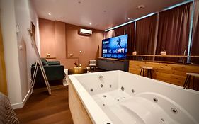 Colline, La suite cinéma spa privée